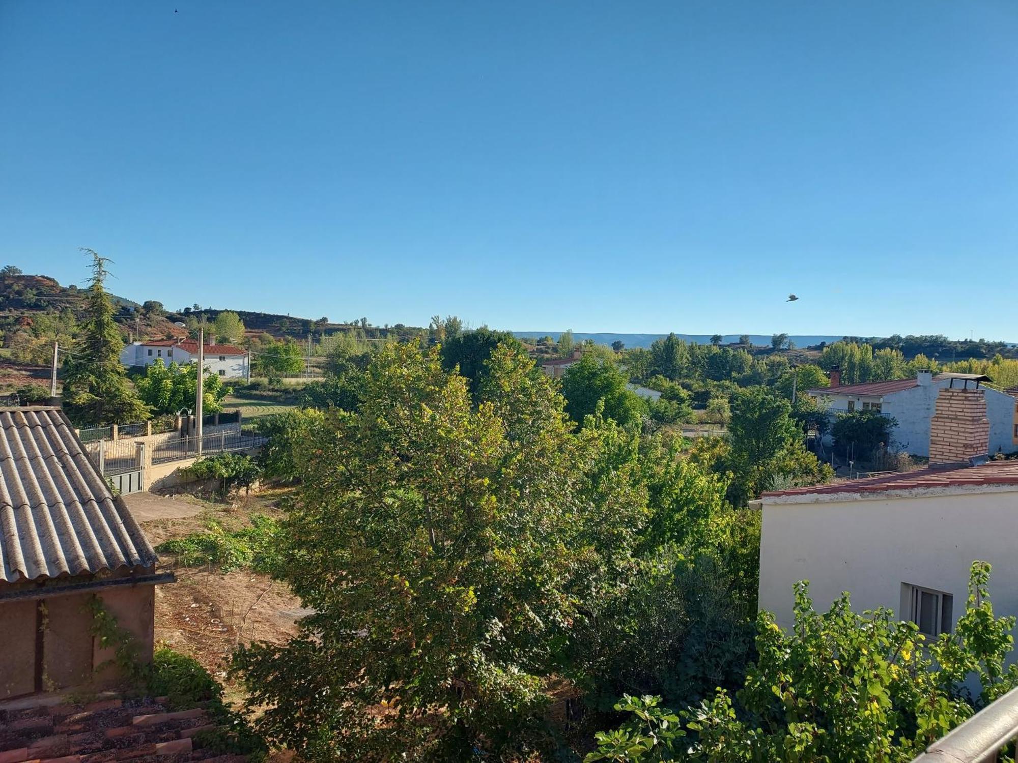 Apartamentos Serrano Ribatajada Esterno foto