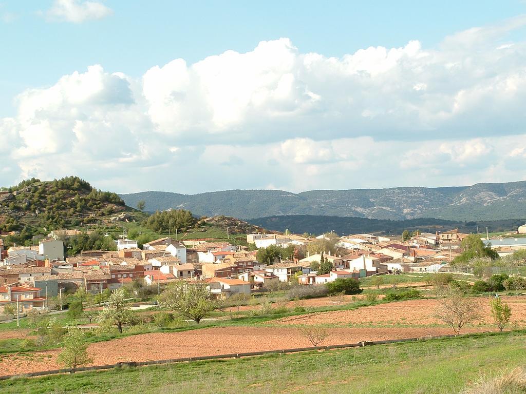 Apartamentos Serrano Ribatajada Esterno foto